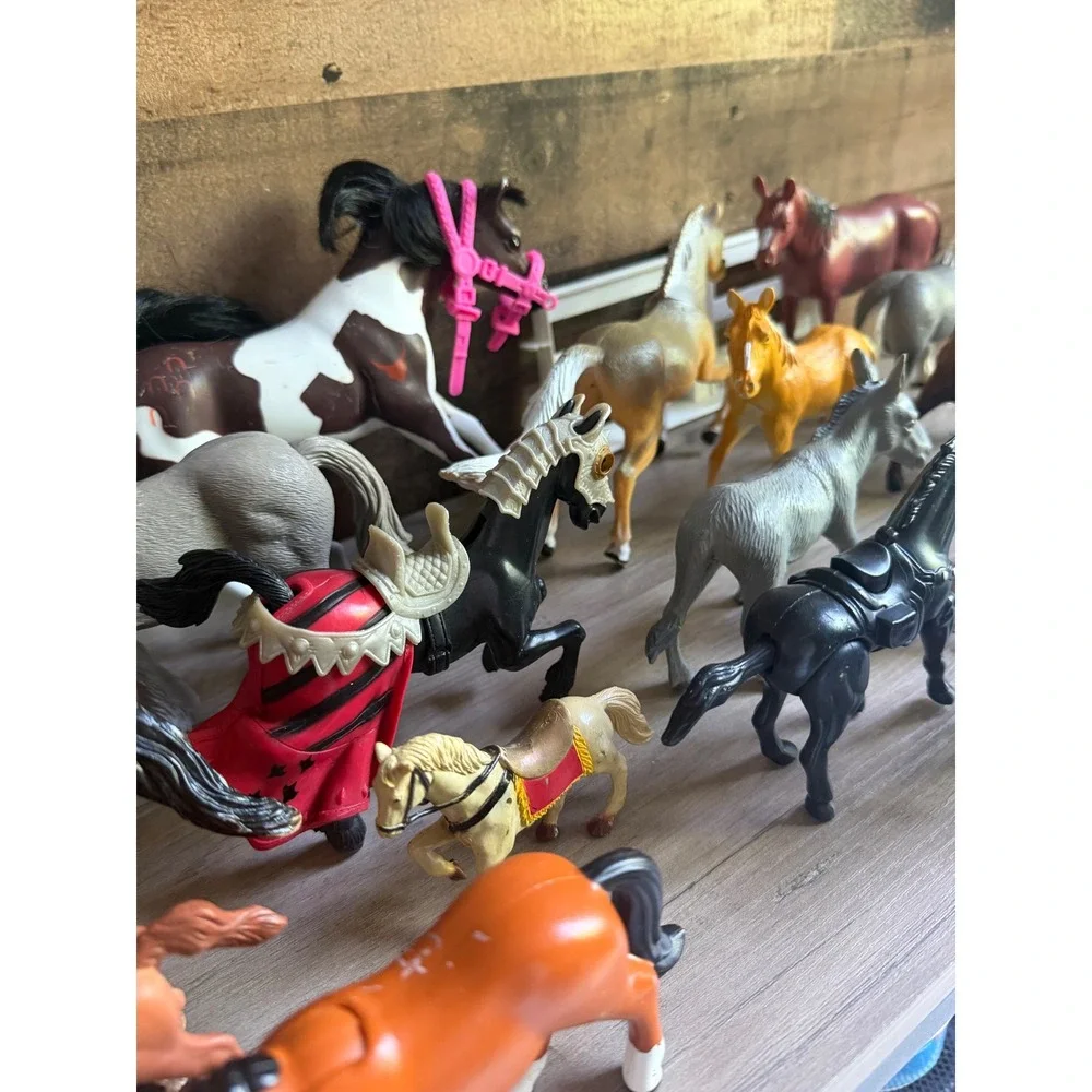Lot of 23 Toy Horses & Donkey Mixed Brands  Horse Figures Farm Ranch Play